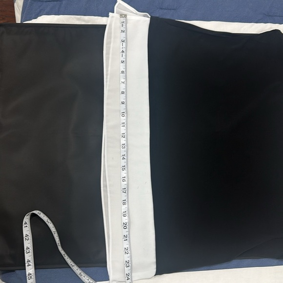 Classic INC Black &White Tank Top in good condition - Picture 9 of 16